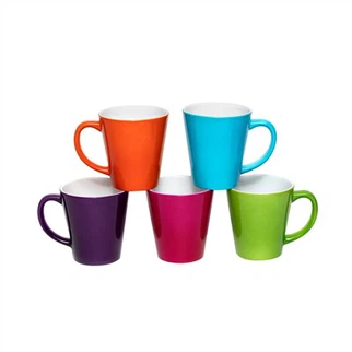 Caneca de chá de cerâmica colorida pulverizada